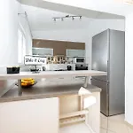 3 * Makarska