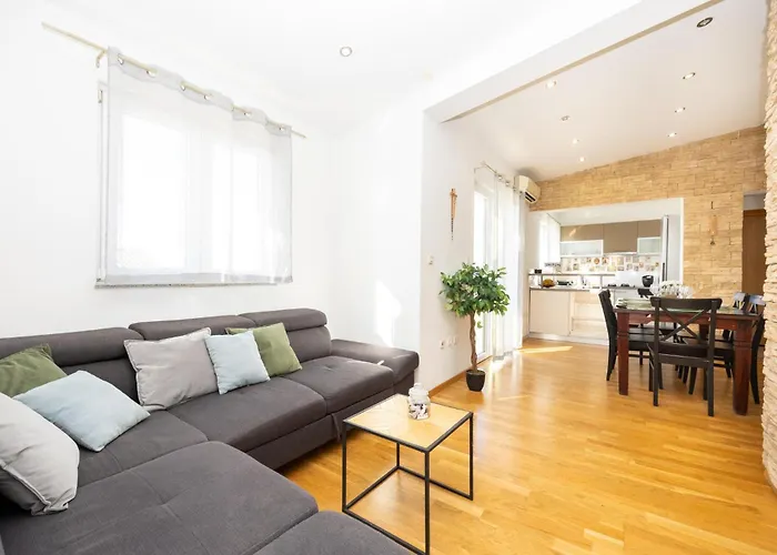 Apartament 3 Makarska